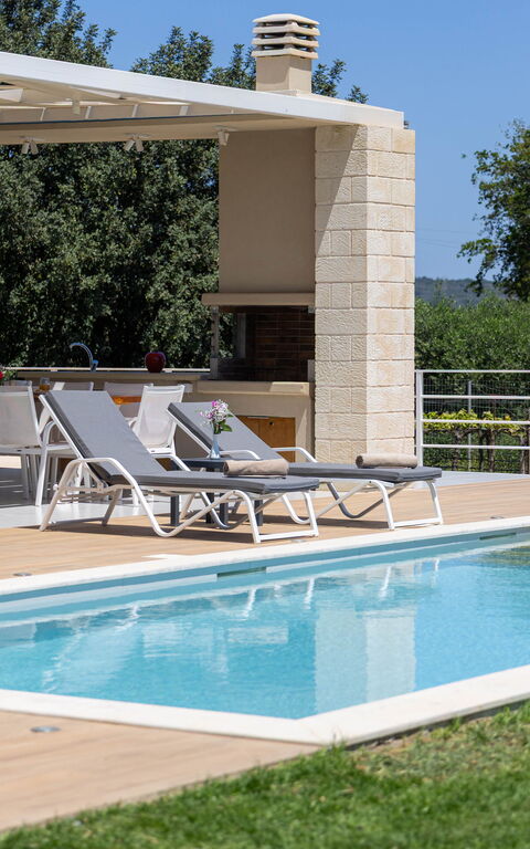Villa Orientem Bis: all'aperto, Esterni, Giardino, Piscina