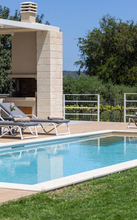 Villa Orientem Bis: all'aperto, Esterni, Giardino, Piscina