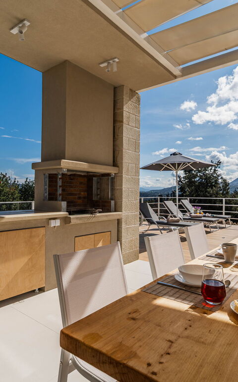 Villa Orientem Bis: all'aperto, Balcone / Terrazza / Patio, Esterni, Vista Panoramica