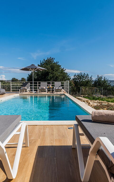 Villa Orientem Bis: all'aperto, Esterni, Piscina, Vista Panoramica