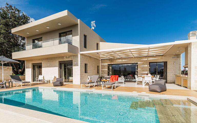 Villa Orientem Bis: all'aperto, Balcone / Terrazza / Patio, Estate, Esterni, Giardino, Piscina, Primavera