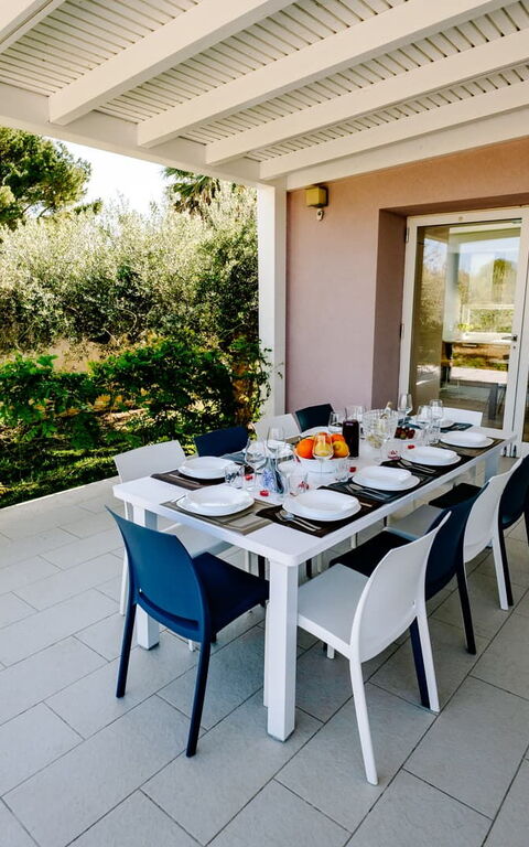 Villa Virginia: all'aperto, Balcone / Terrazza / Patio, Esterni