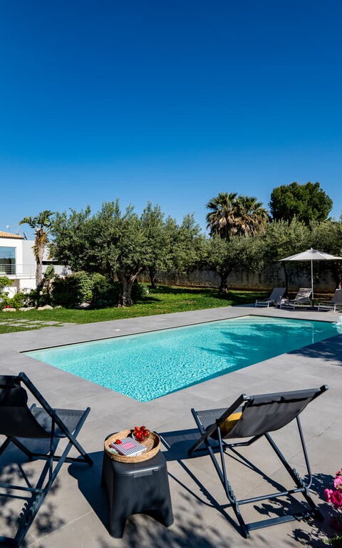 Villa Virginia: all'aperto, Esterni, Piscina