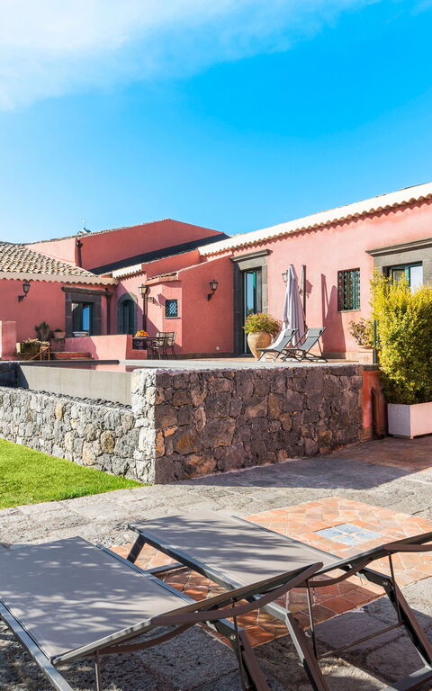 Micanera House: all'aperto, Esterni, Giardino