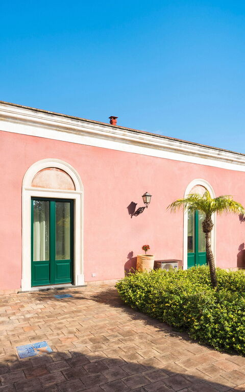 Micanera House: all'aperto, Esterni