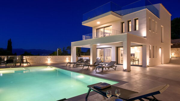 Villa Cocona: all'aperto, Esterni, Piscina