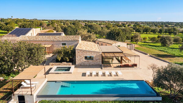 Villa Ninetta: all'aperto, Esterni, Piscina