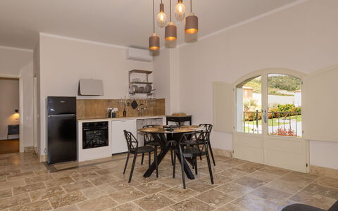 Alloggio Borgo Ariano 18: Cucina, Sala da pranzo