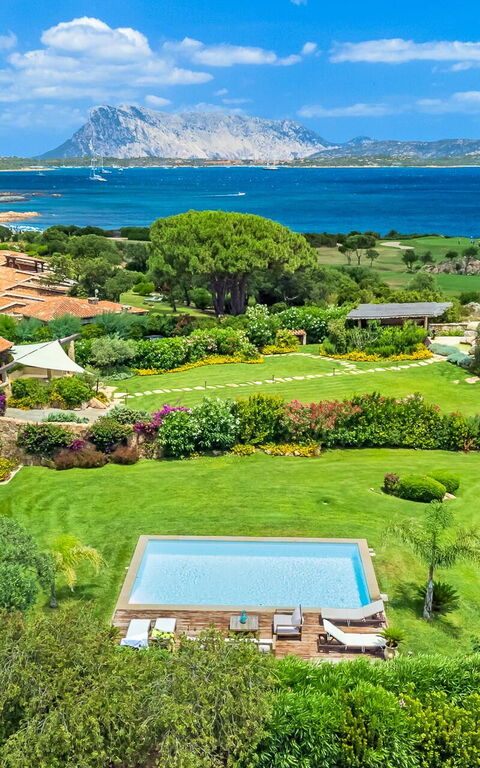 Villa Silenis: all'aperto, Esterni, Giardino, Piscina, Vista Panoramica