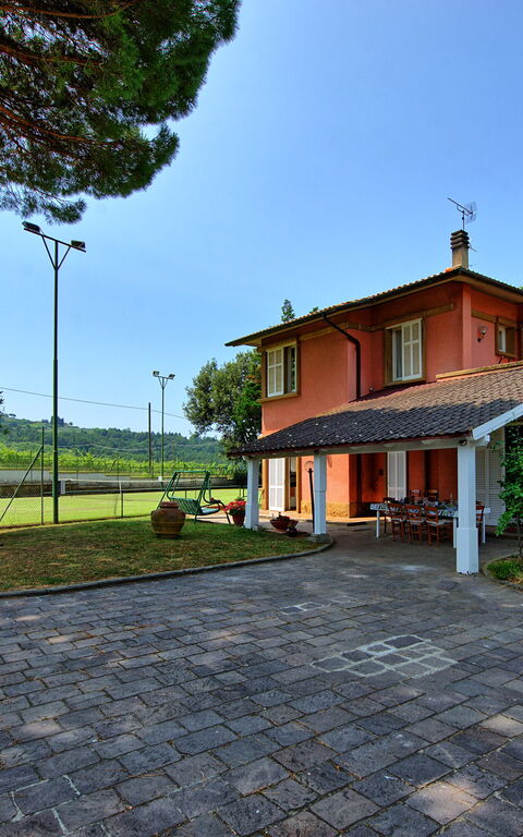Villa Adriana: all'aperto, Esterni