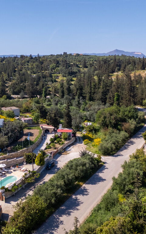 Villa Nikolas: Piscina, Vista Panoramica