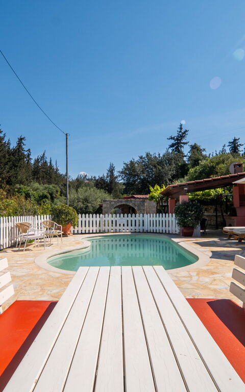 Villa Nikolas: all'aperto, Esterni, Piscina