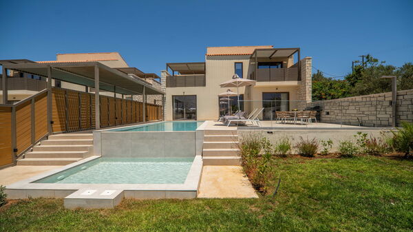 Villa Zen Chrysi: all'aperto, Esterni, Giardino, Piscina