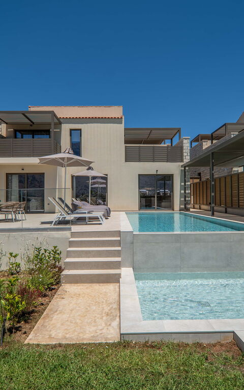 Villa Zen Aphrodite: all'aperto, Esterni, Giardino, Piscina