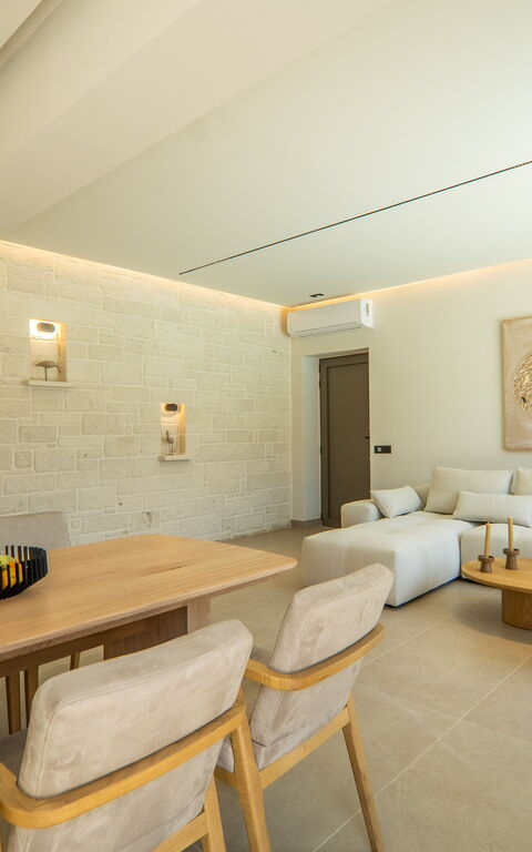 Villa Zen Aphrodite: Sala da pranzo