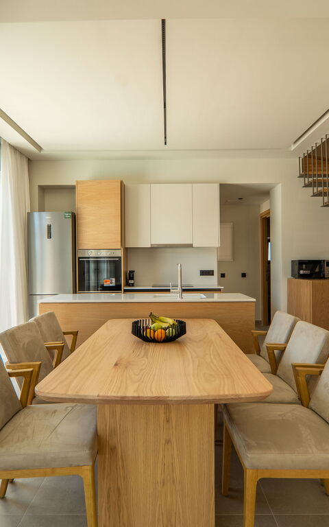 Villa Zen Aphrodite: Cucina, Sala da pranzo