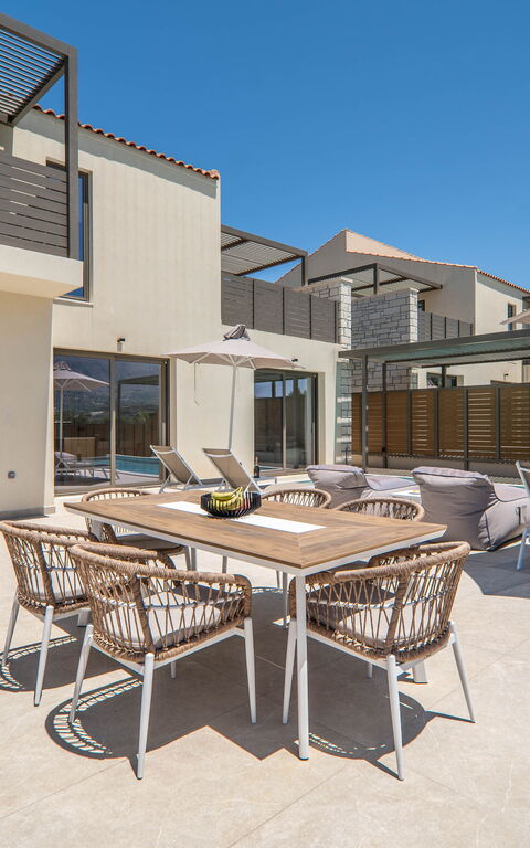 Villa Zen Aphrodite: all'aperto, Balcone / Terrazza / Patio, Esterni, Piscina