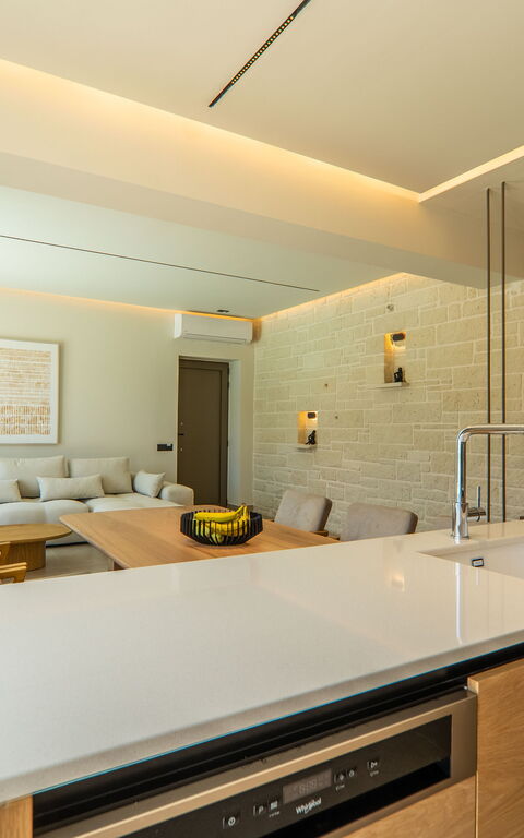 Villa Zen Hera: Cucina, Soggiorno