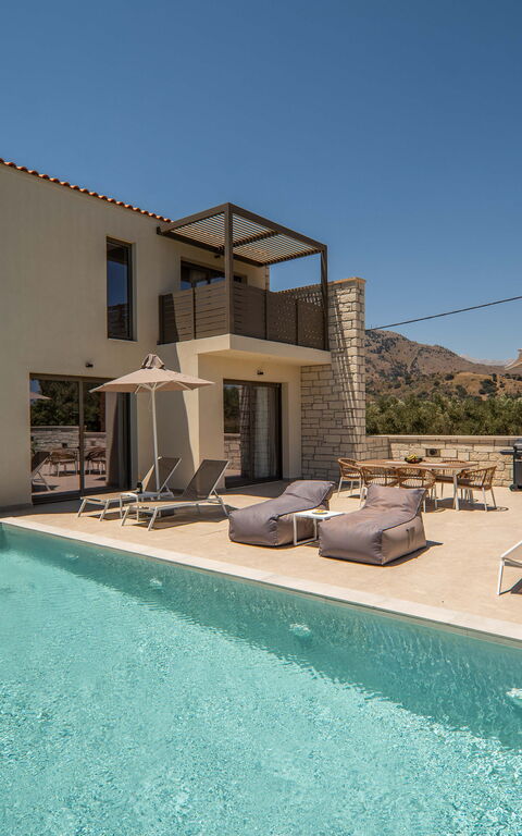 Villa Zen Hera: all'aperto, Esterni, Piscina