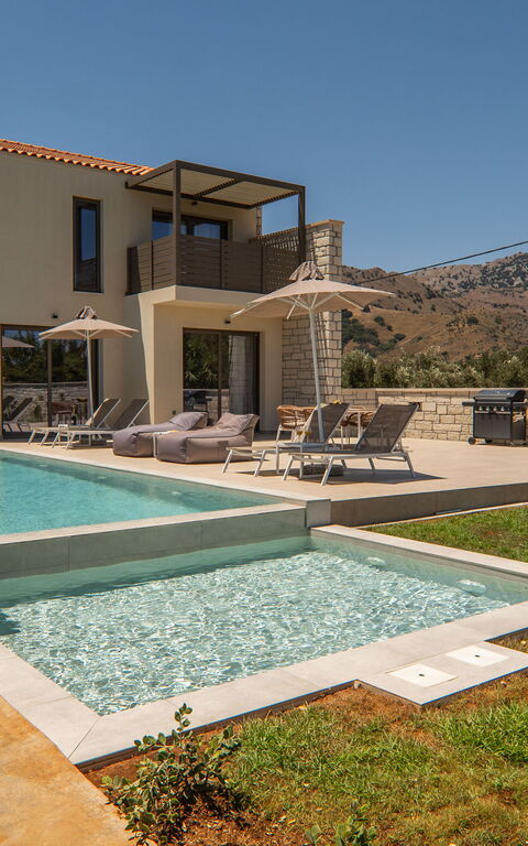 Villa Zen Hera: all'aperto, Esterni, Piscina