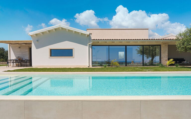 Netina Domus: all'aperto, Piscina