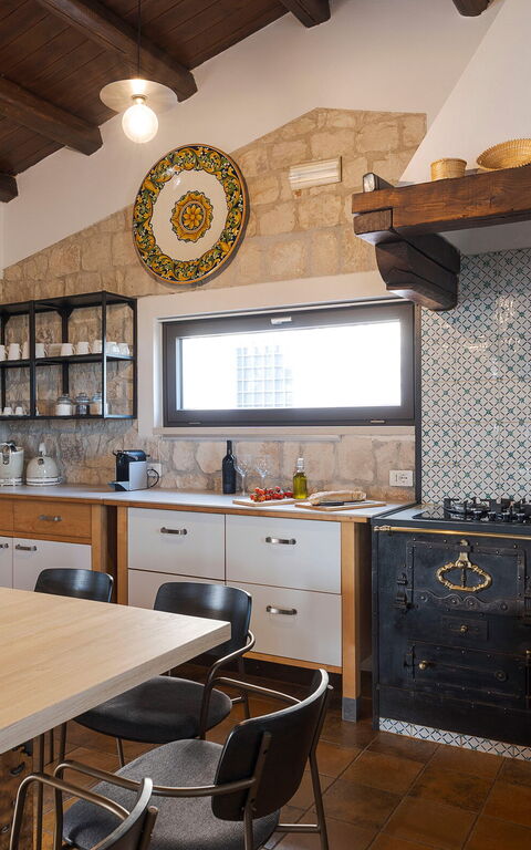 Corte Antigua: Cucina, Sala da pranzo