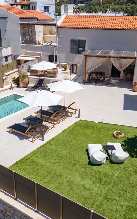 Villa Platon: all'aperto, Esterni, Giardino, Piscina