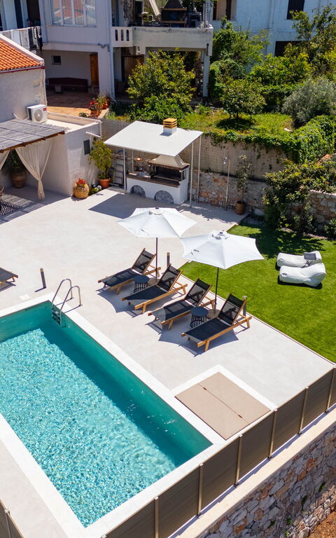 Villa Platon: all'aperto, Esterni, Giardino, Piscina, Vista Panoramica