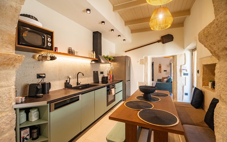Villa Platon: Cucina, Sala da pranzo