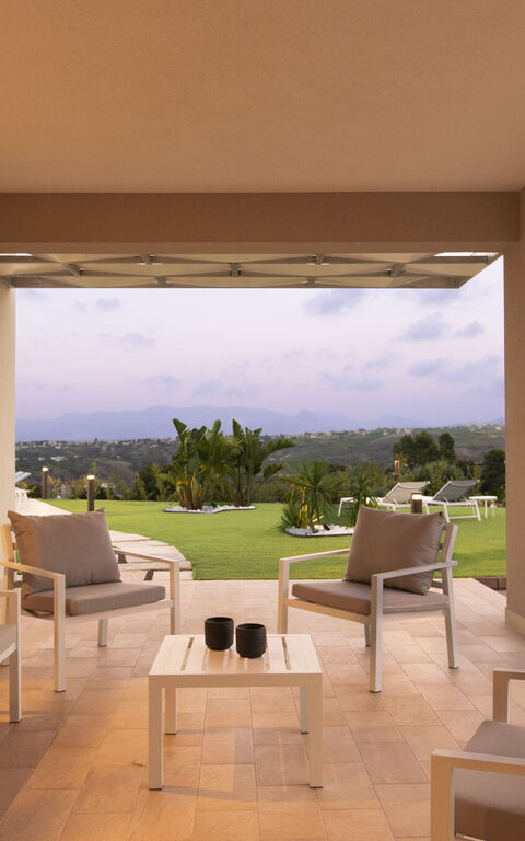 Villa Aversa: all'aperto, Balcone / Terrazza / Patio, Esterni