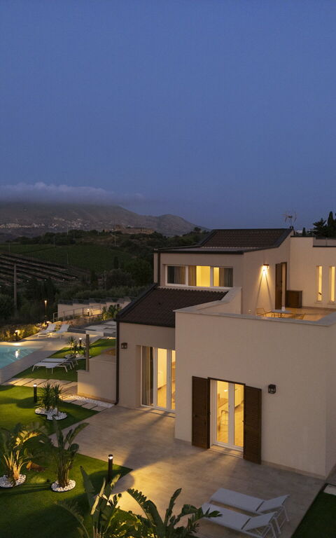 Villa Aversa: all'aperto, Balcone / Terrazza / Patio, Esterni, Giardino, Piscina