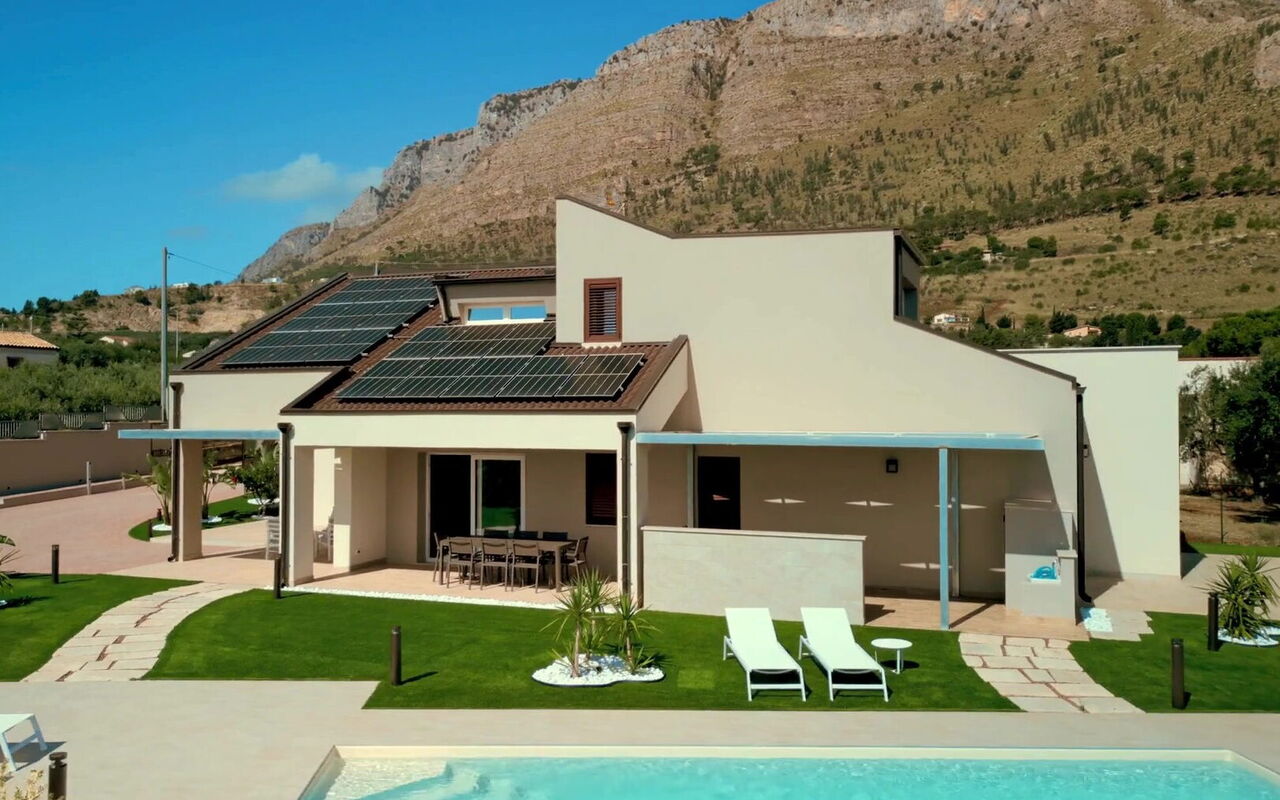 Villa Aversa: all'aperto, Esterni, Giardino, Piscina, Vista Panoramica