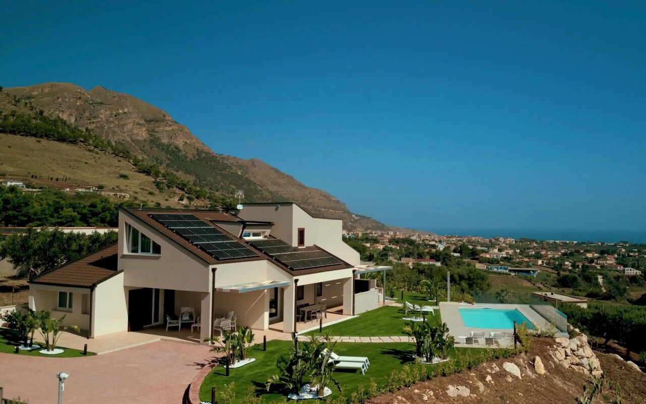 Villa Aversa: all'aperto, Esterni, Giardino, Piscina, Vista Panoramica
