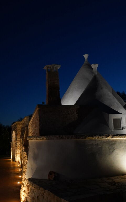 Trullo Samanta: all'aperto, Esterni