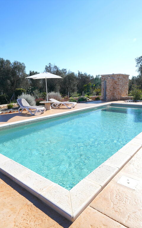 Trullo Samanta: all'aperto, Esterni