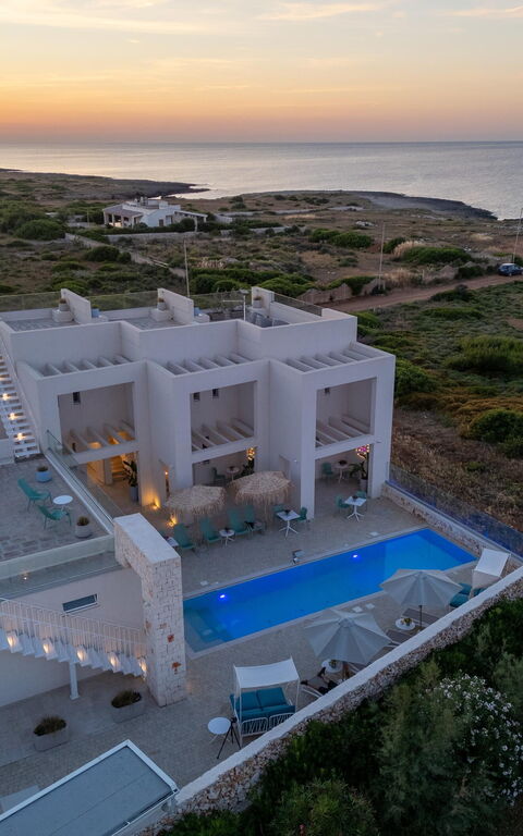 Villa Regina Sul Mare: Piscina, Vista Panoramica