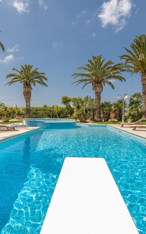 Villa Oasi Di Pace: all'aperto, Esterni, Piscina