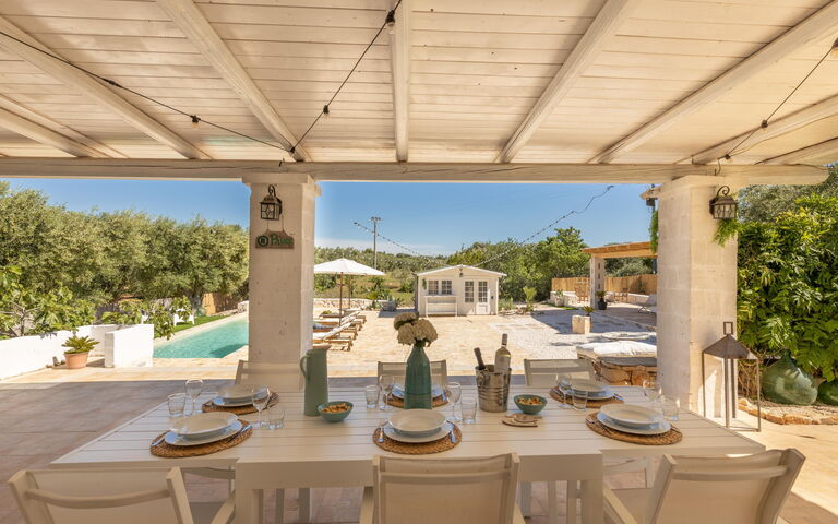 Villa Lampu Di Luce: all'aperto, Balcone / Terrazza / Patio, Piscina