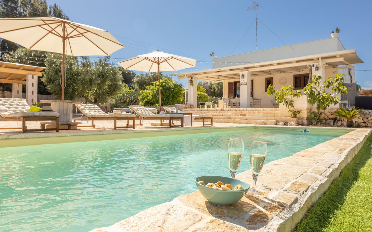 Villa Lampu Di Luce: all'aperto, Esterni, Piscina