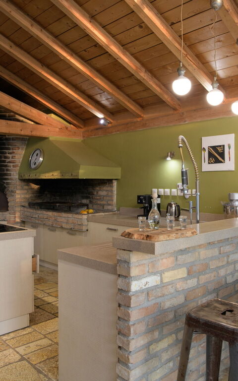 Villa Irida: Cucina, Sala da pranzo, Soggiorno