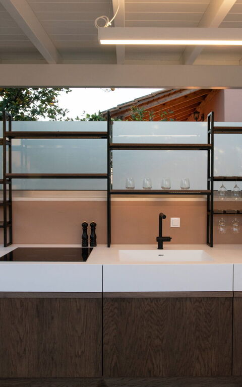 Villa Eleas Ikos: all'aperto, Balcone / Terrazza / Patio, Esterni