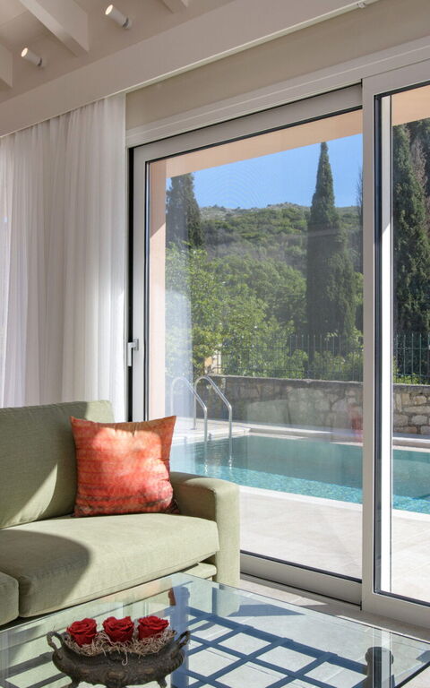 Villa Eleas Ikos: Soggiorno