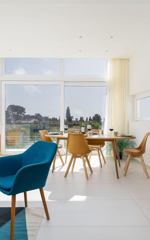 Villa Pizzolungo: Sala da pranzo, Soggiorno