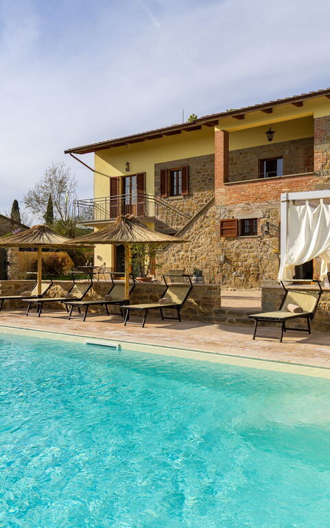 Villa Anna: all'aperto, Esterni