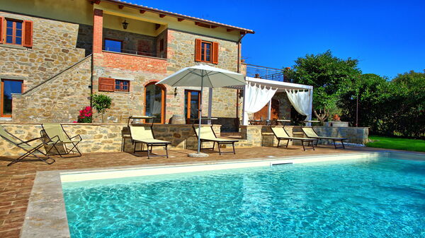 Villa Anna: all'aperto, Esterni, Piscina