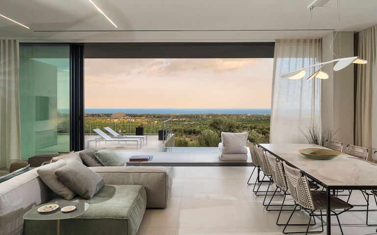 Villa Calypso: Sala da pranzo, Soggiorno, Vista Panoramica