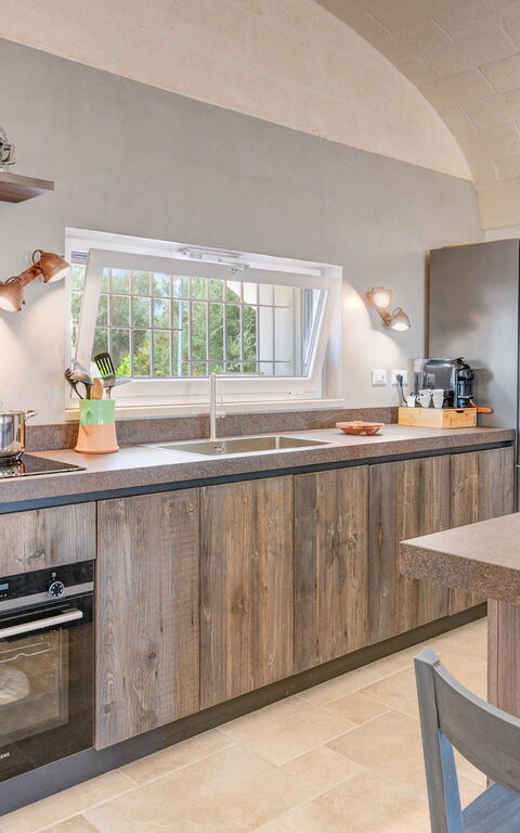 Trulli di Luccio: Cucina, Sala da pranzo