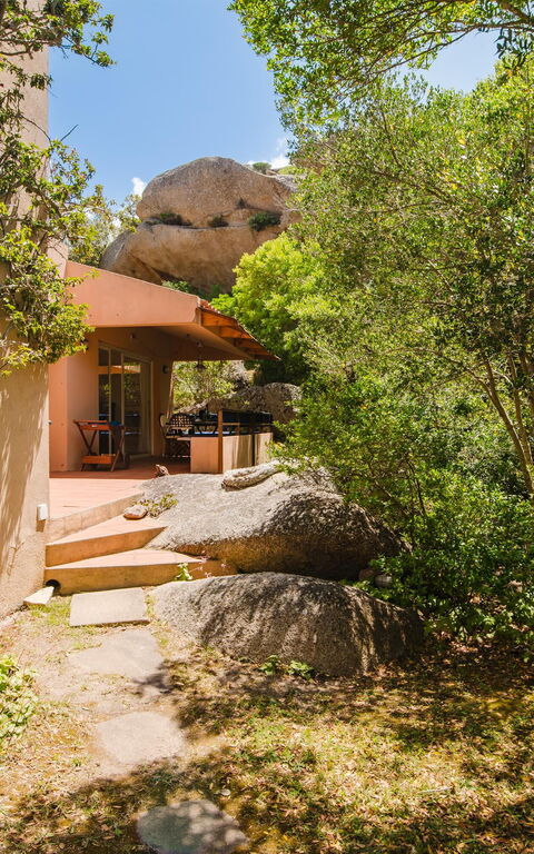 Villa Cala Serena: all'aperto, Esterni