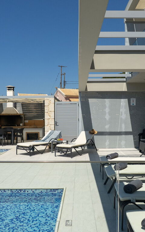 Villa Alkyoni: all'aperto, Esterni, Piscina