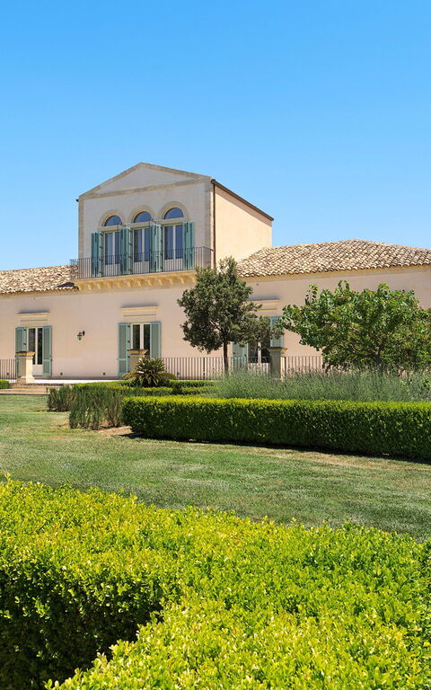 Domus Olivae: all'aperto, Esterni, Giardino